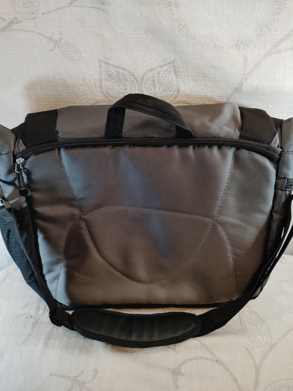 Gray& Black Laptop Messenger Bag with Shoulder Strap W/ Columbia Chronicle Logo